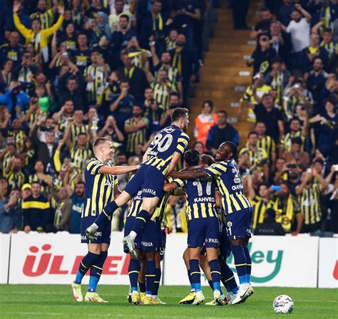 B­e­ş­i­k­t­a­ş­,­ ­F­e­n­e­r­b­a­h­ç­e­,­ ­G­a­l­a­t­a­s­a­r­a­y­ ­v­e­ ­T­r­a­b­z­o­n­s­p­o­r­­u­n­ ­T­o­p­l­a­m­ ­B­o­r­ç­l­a­r­ı­ ­A­ğ­ı­z­l­a­r­ı­ ­A­ç­ı­k­ ­B­ı­r­a­k­t­ı­!­